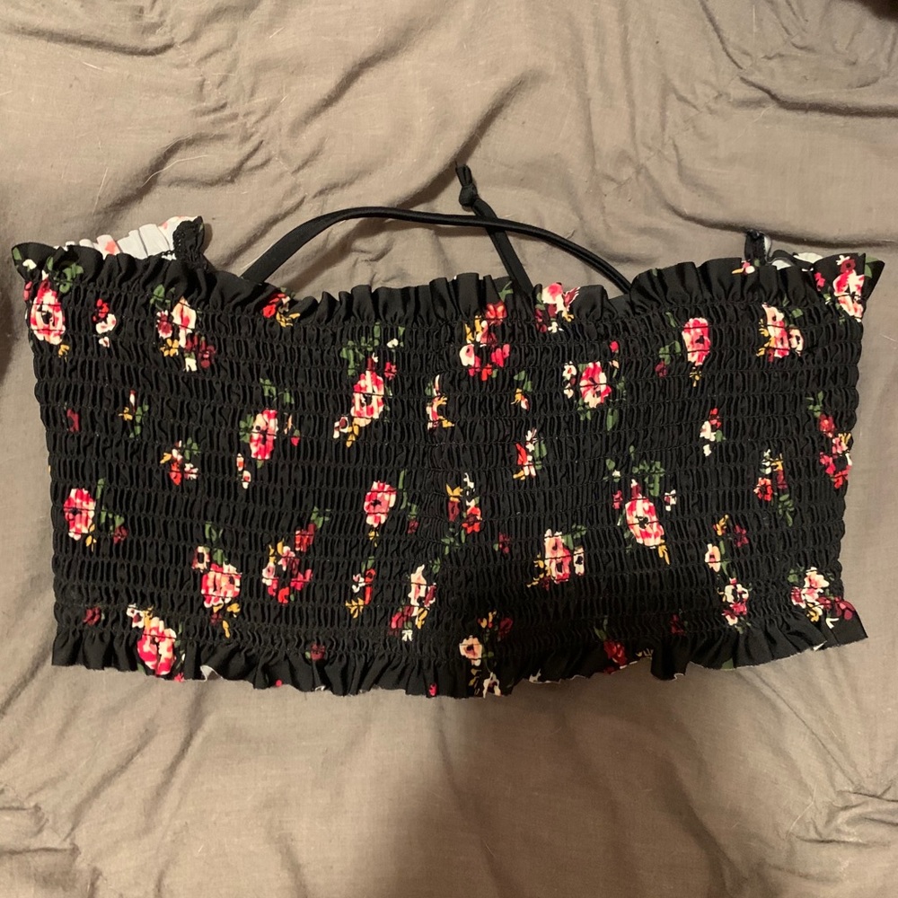 Bandeau bikini top